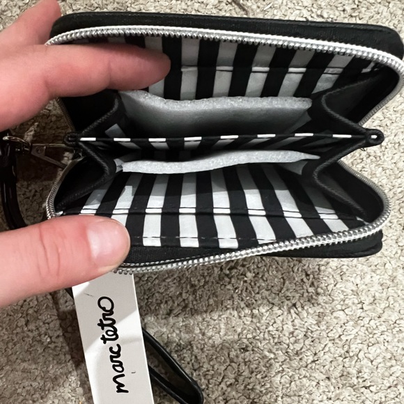 NWT Marc Tetro Boston Terrier wallet Small - Picture 4 of 7